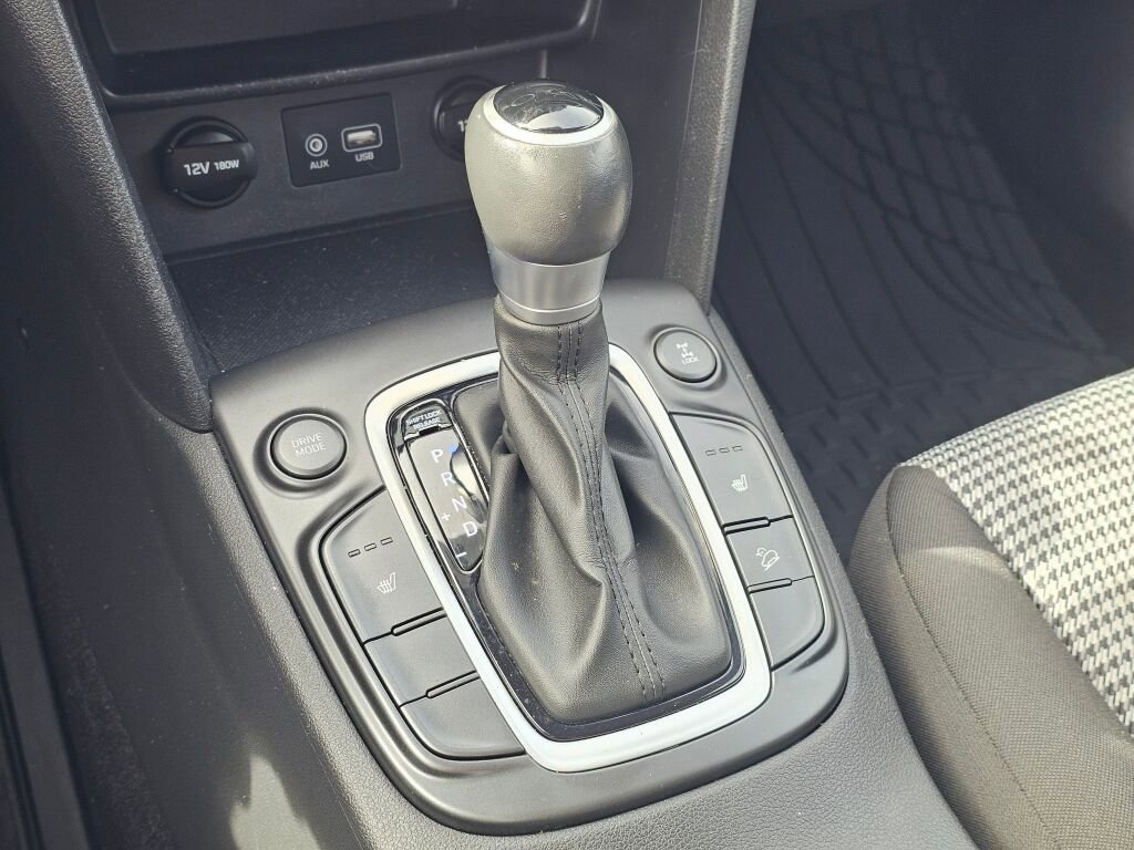 Used 2018 Hyundai Kona SEL image 17