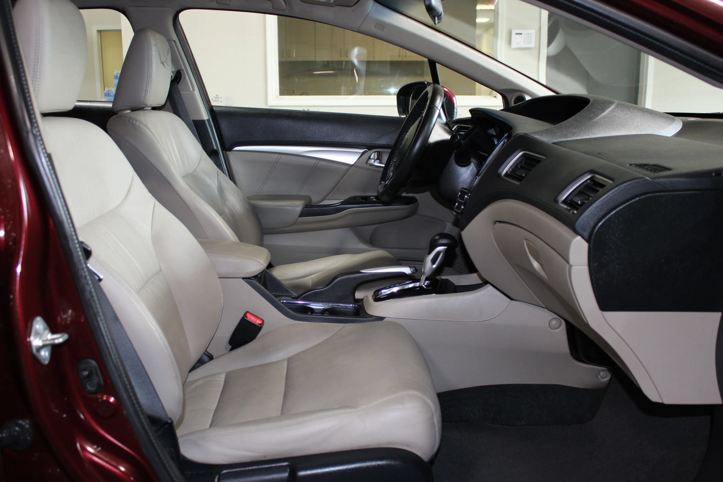 Used 2014 Honda Civic EX-L image 30