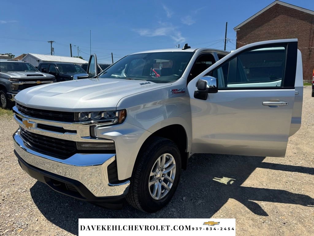 Used 2021 Chevrolet Silverado 1500 LT AWD/4WD image 30