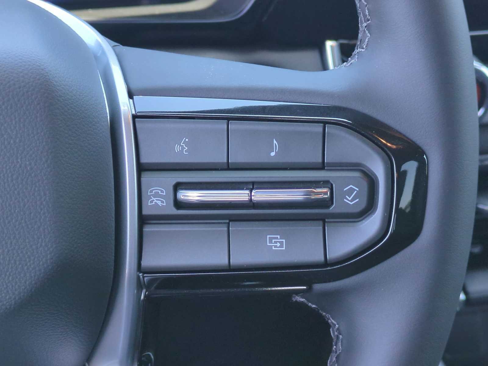 New 2026 Chevrolet Colorado LT RWD image 16