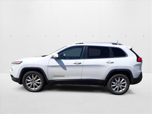 Used 2016 Jeep Cherokee Limited image 2