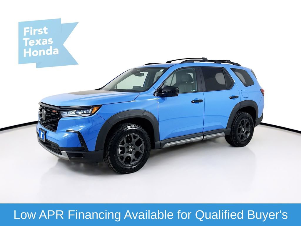 Used 2023 Honda Pilot TrailSport image 3