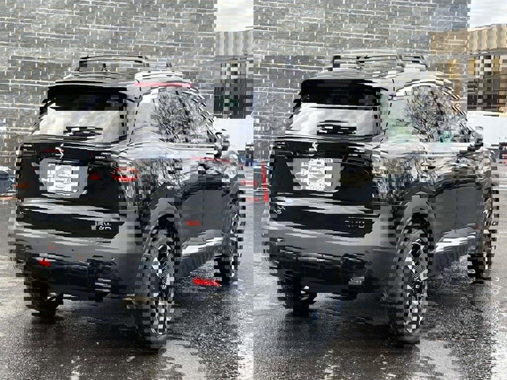 New 2026 Nissan Kicks SR w/ Cold Weather Package image 5