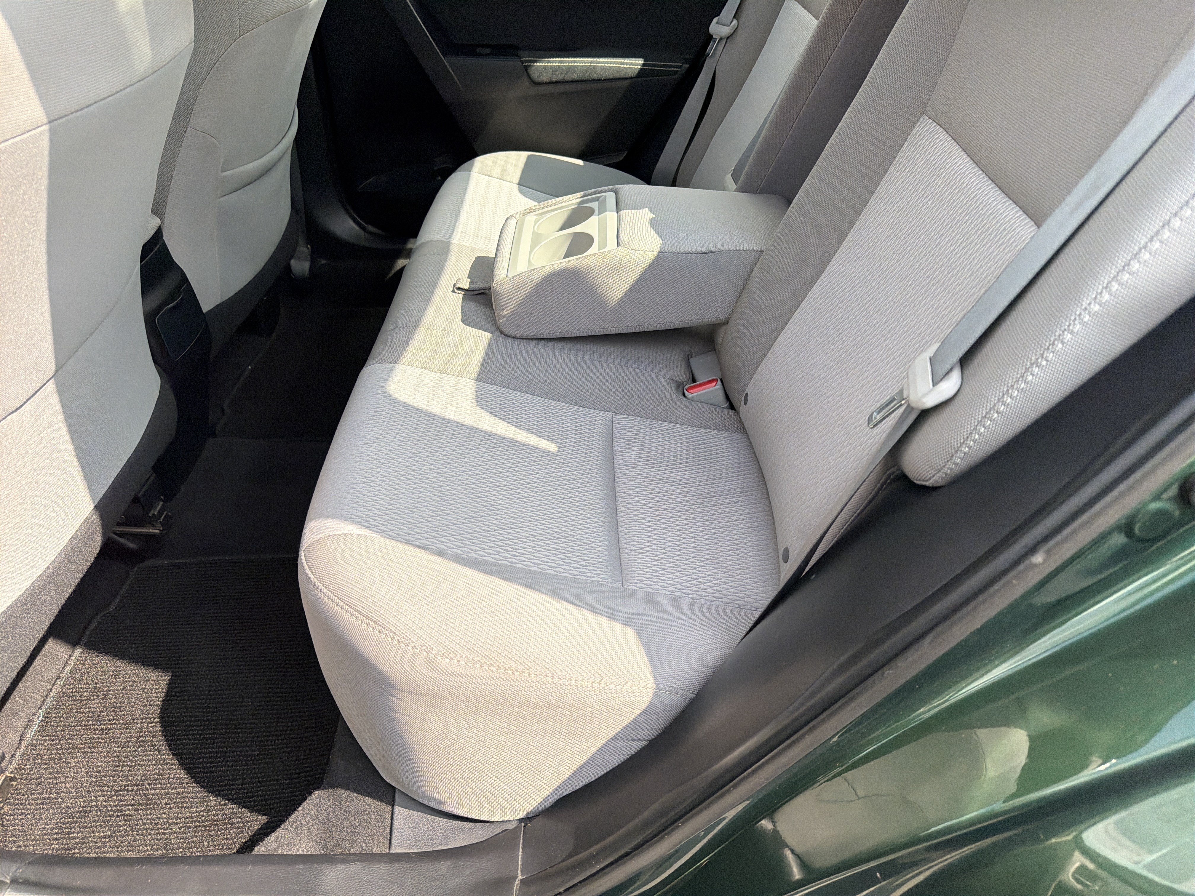 Used 2015 Toyota Corolla LE w/ Body Protection Package #1 FWD image 41