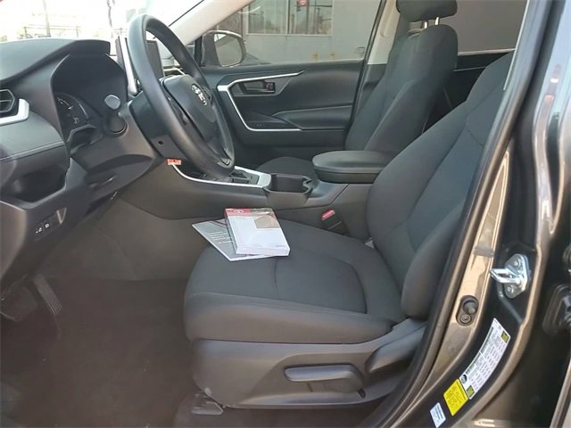 Used 2025 Toyota RAV4 LE image 12