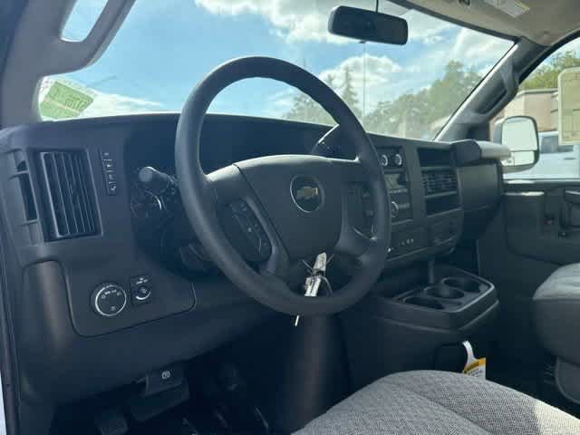 New 2025 Chevrolet Express 3500 w/ Driver Convenience Package RWD image 14