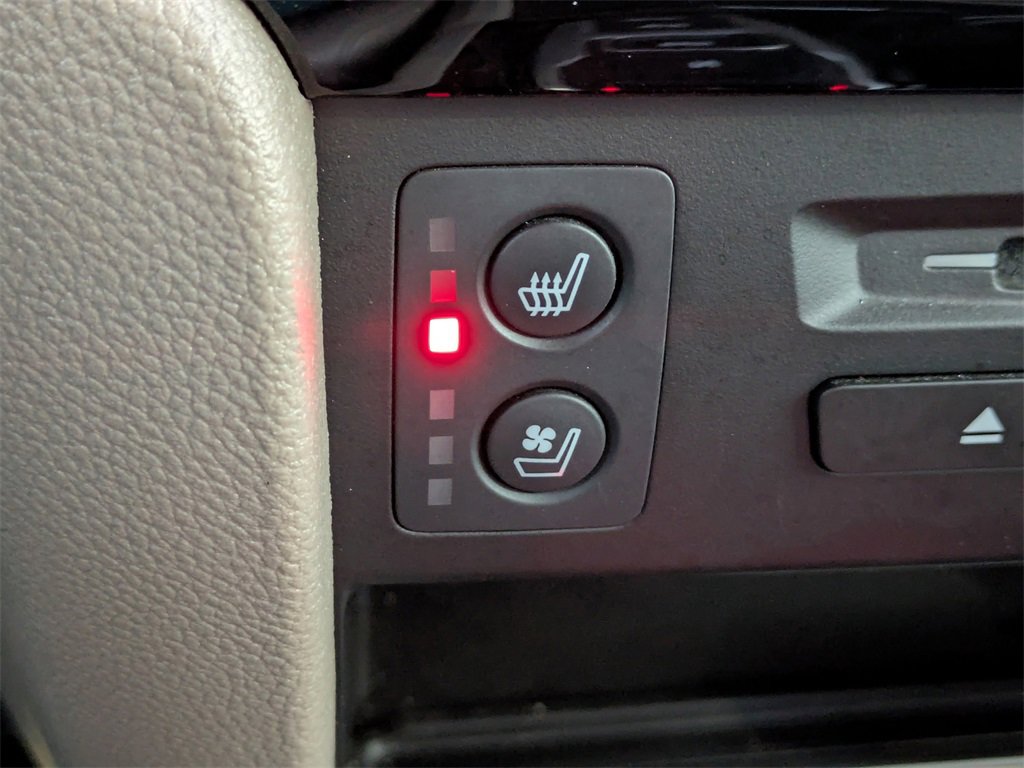 Used 2019 Honda Pilot Elite image 26