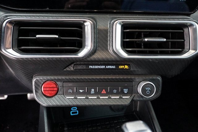 Used 2024 Ford Mustang Premium image 17