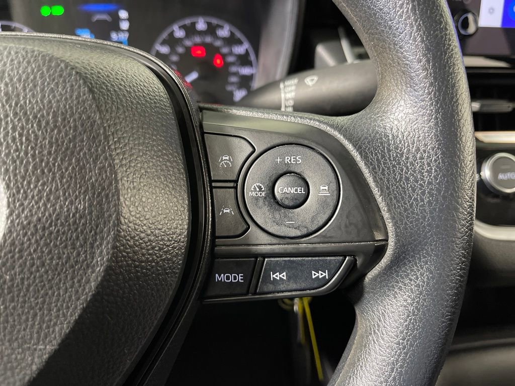 Certified 2024 Toyota Corolla LE image 27
