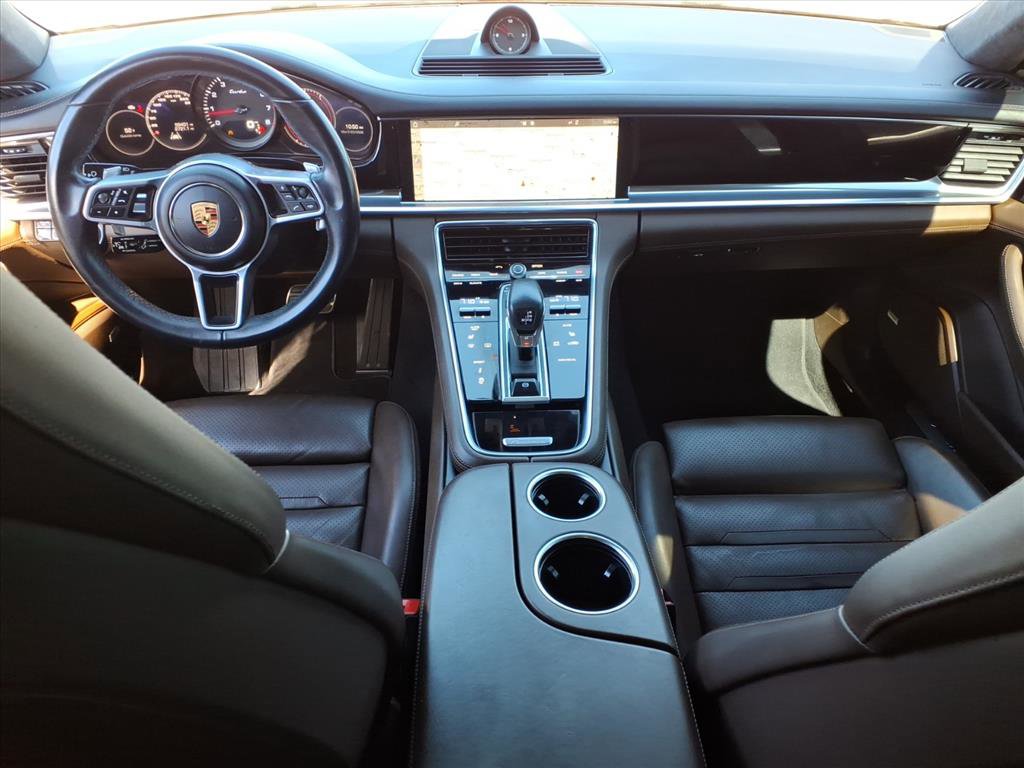 Used 2017 Porsche Panamera Turbo image 25