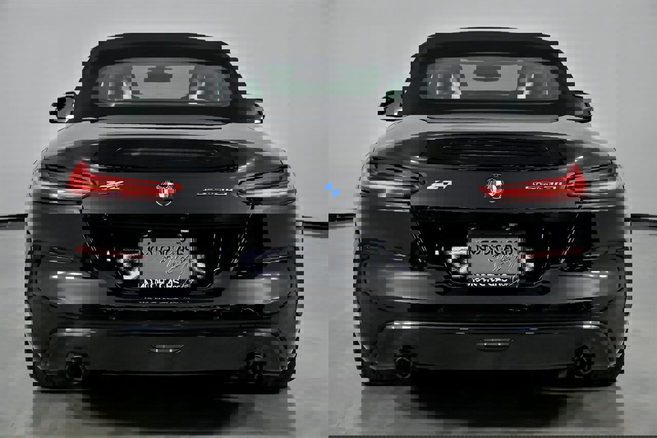 Used 2022 BMW Z4 sDrive30i image 11