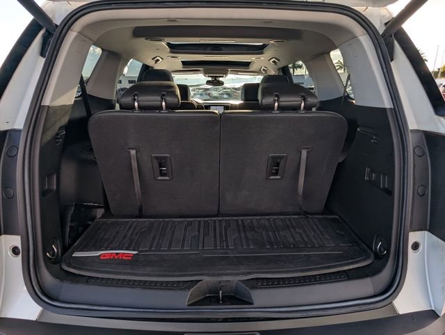 Used 2022 GMC Acadia AT4 w/ Technology Package image 13