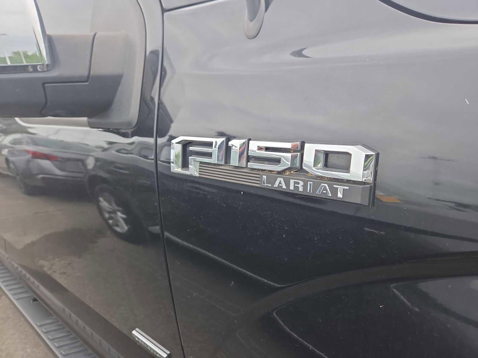 Used 2017 Ford F150 Lariat w/ Equipment Group 502A Luxury RWD image 3