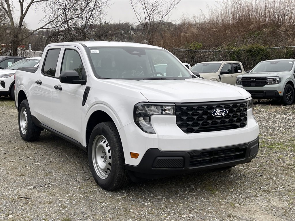 New 2025 Ford Maverick XL w/ Equipment Group 102A