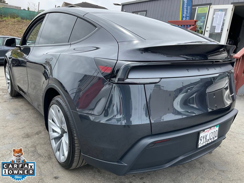 Used 2026 Tesla Model Y AWD image 90