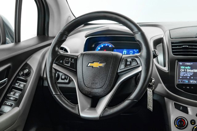 Used 2016 Chevrolet Trax LT w/ LT Convenience Package image 14