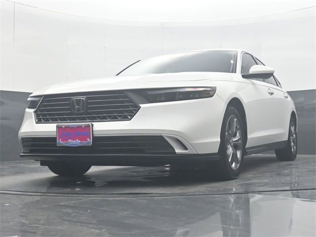 Used 2024 Honda Accord EX image 30