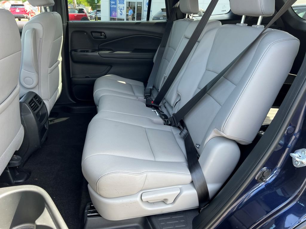 Used 2023 Honda Passport EX-L image 19