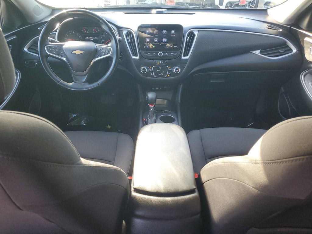 Used 2023 Chevrolet Malibu RS w/ Driver Confidence Package image 10