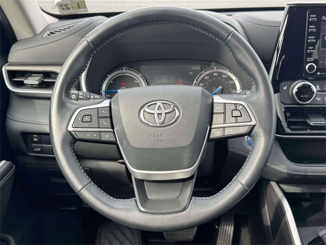Used 2022 Toyota Highlander XLE image 13