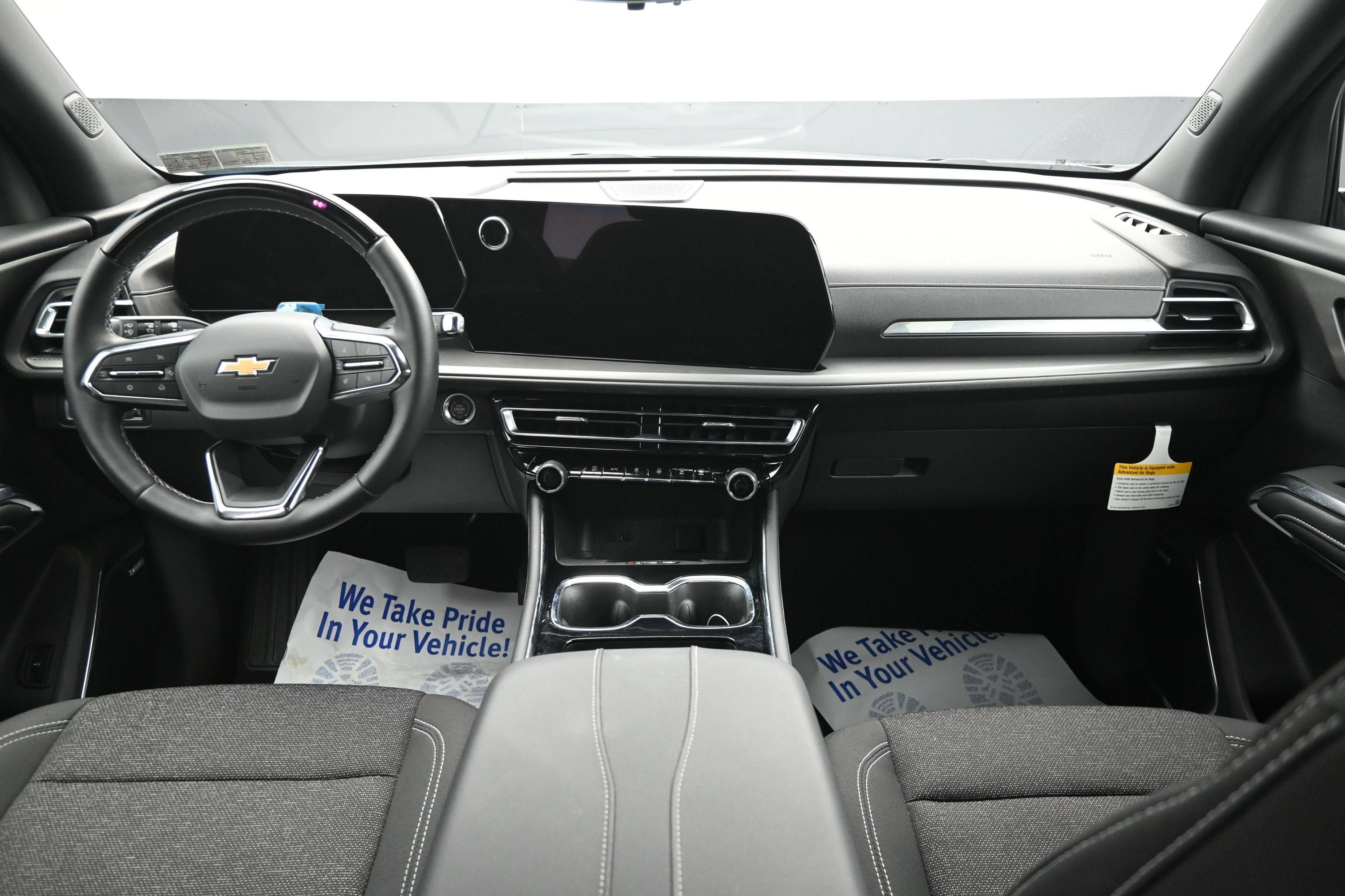 Certified 2026 Chevrolet Traverse LT w/ Enhanced Driving Package FWD image 24