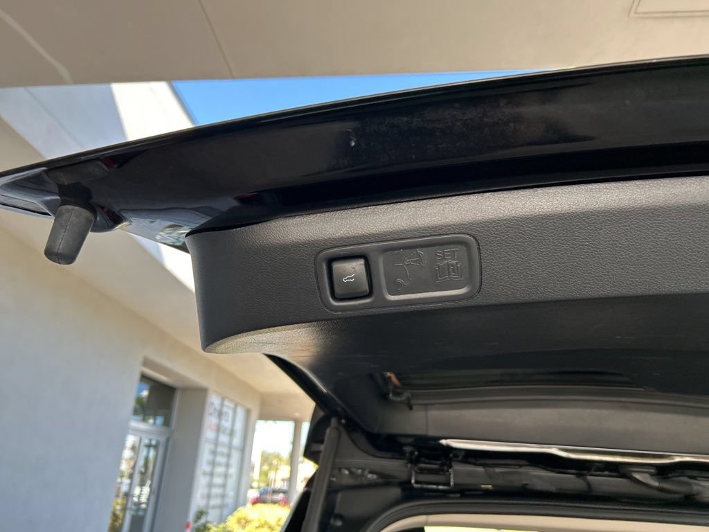 Used 2024 Ford Expedition Max XLT AWD/4WD image 37