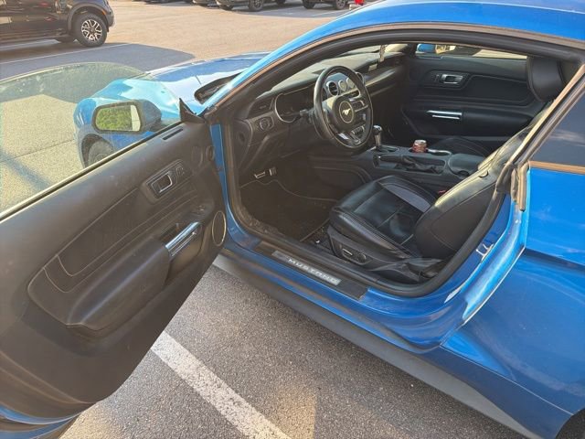 Used 2019 Ford Mustang GT Premium w/ GT Performance Package RWD image 8