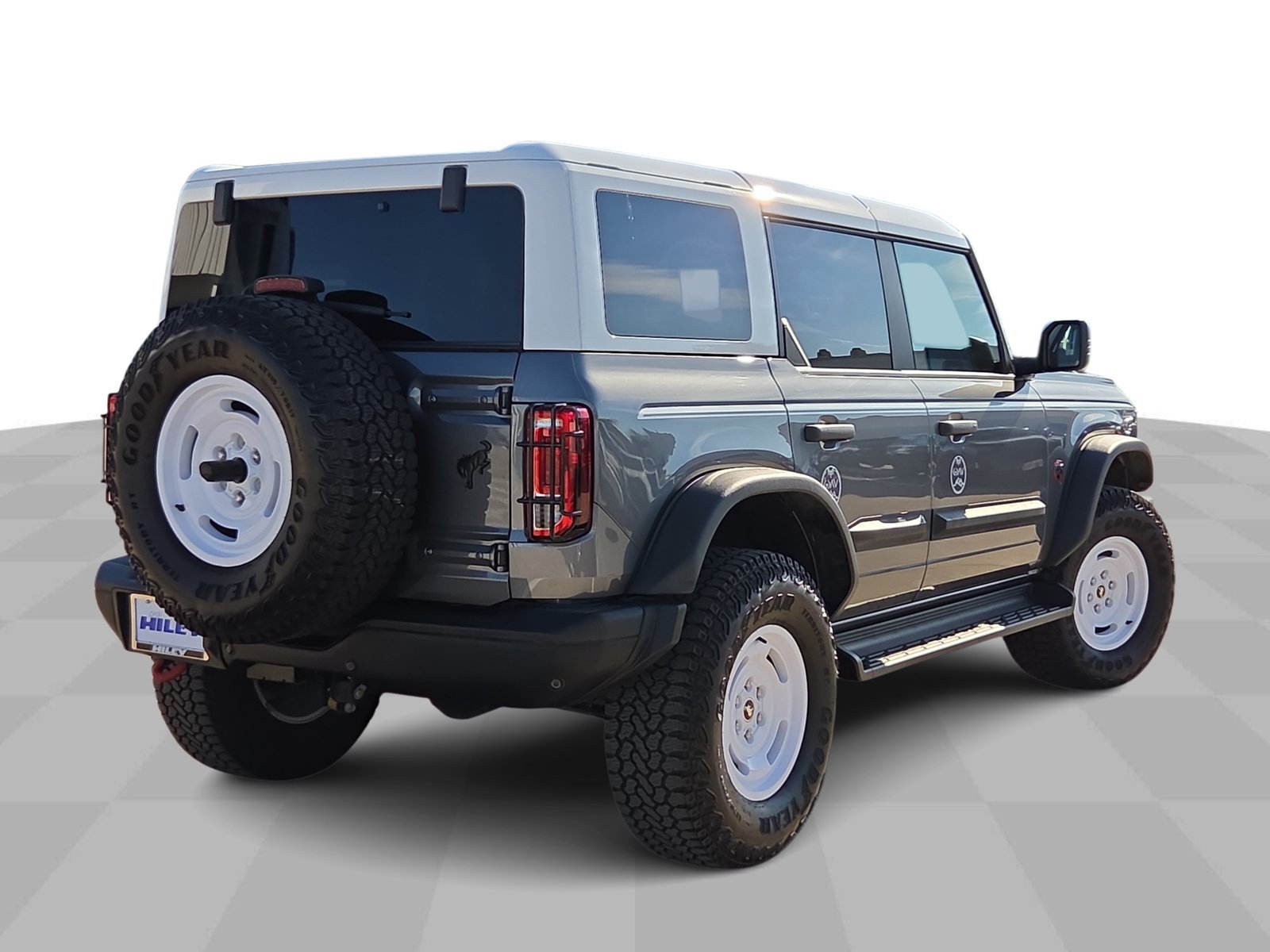 Used 2025 Ford Bronco Heritage Edition AWD/4WD image 8