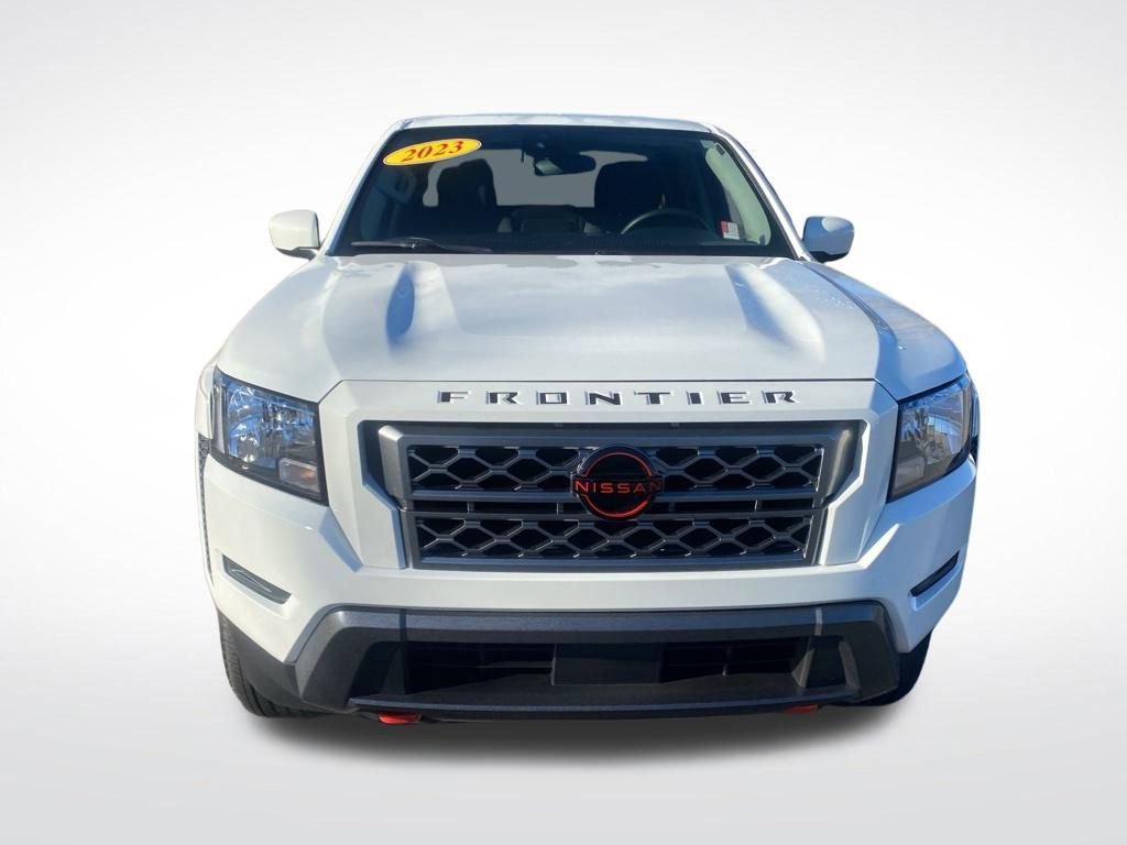 Used 2023 Nissan Frontier SV w/ Technology Package image 2