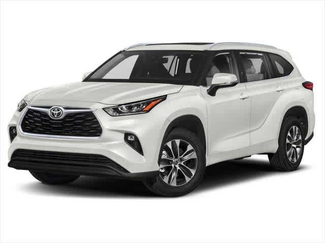 Used 2021 Toyota Highlander XLE FWD video 1
