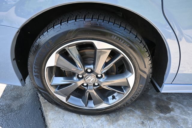 Used 2023 Honda Odyssey Elite image 12