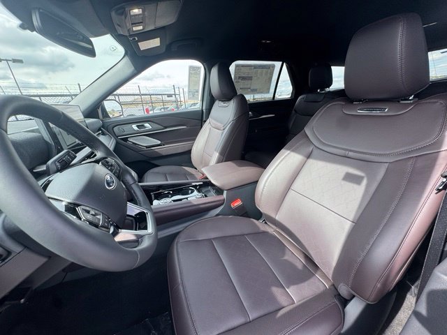 New 2026 Ford Explorer Platinum AWD/4WD image 16
