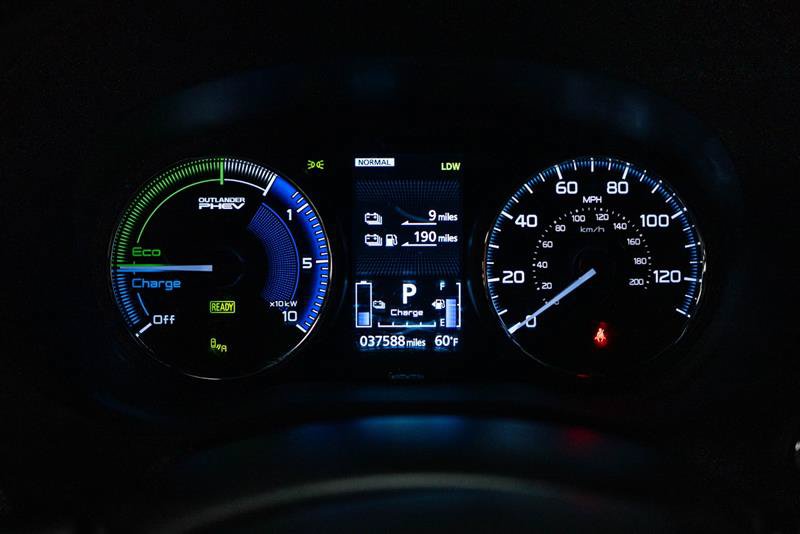 Used 2022 Mitsubishi Outlander GT AWD/4WD image 18