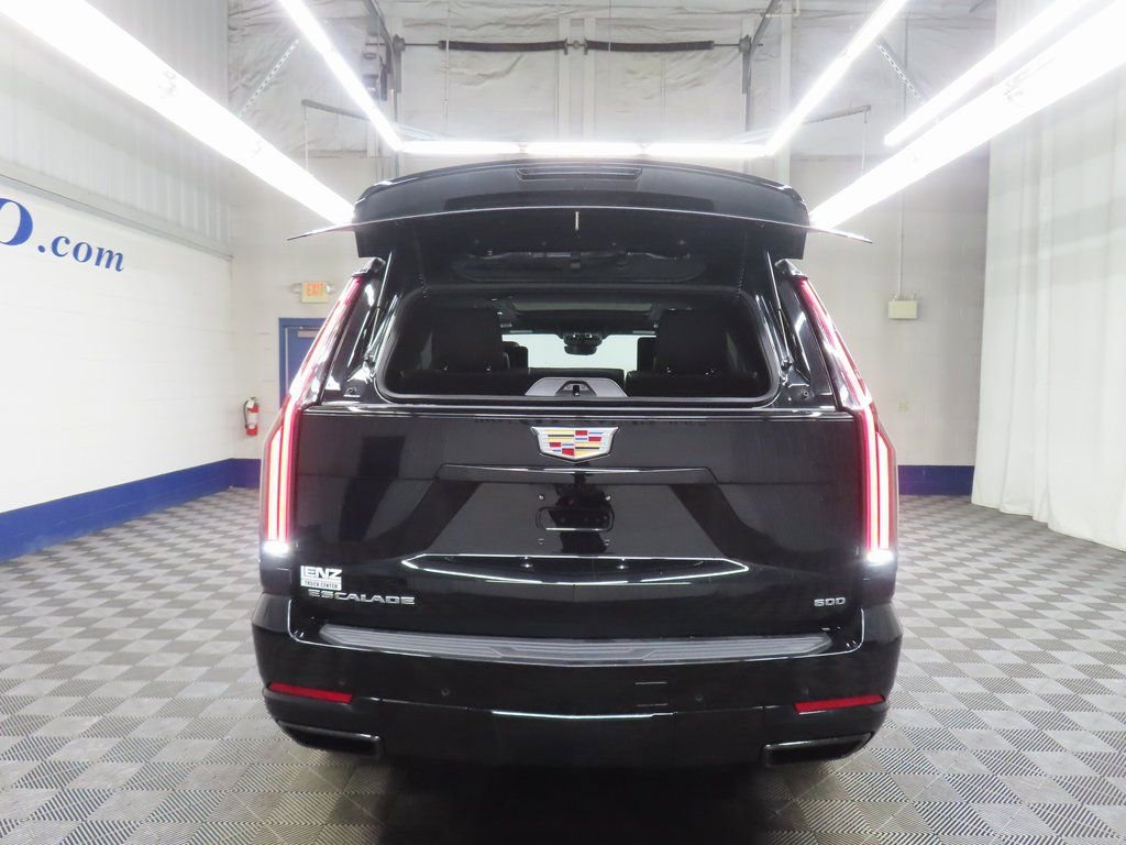 Used 2026 Cadillac Escalade Platinum Sport w/ LPO, Floor Liner Package image 36