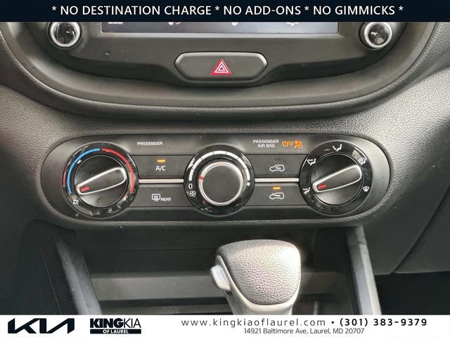 Used 2023 Kia Soul LX w/ LX Technology Package FWD image 5