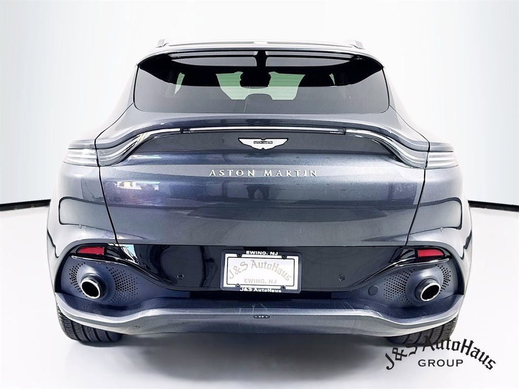 Used 2022 Aston Martin DBX AWD/4WD image 6