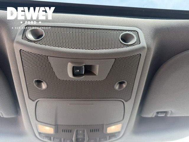 Used 2017 Ford F150 Lariat w/ Equipment Group 502A Luxury AWD/4WD image 18