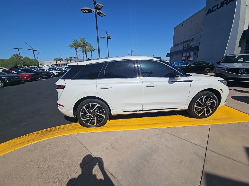 Used 2023 Lincoln Corsair Grand Touring w/ Equipment Group 302A image 5