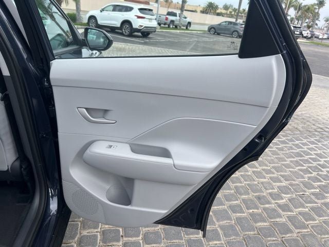 New 2026 Hyundai Kona SE image 19