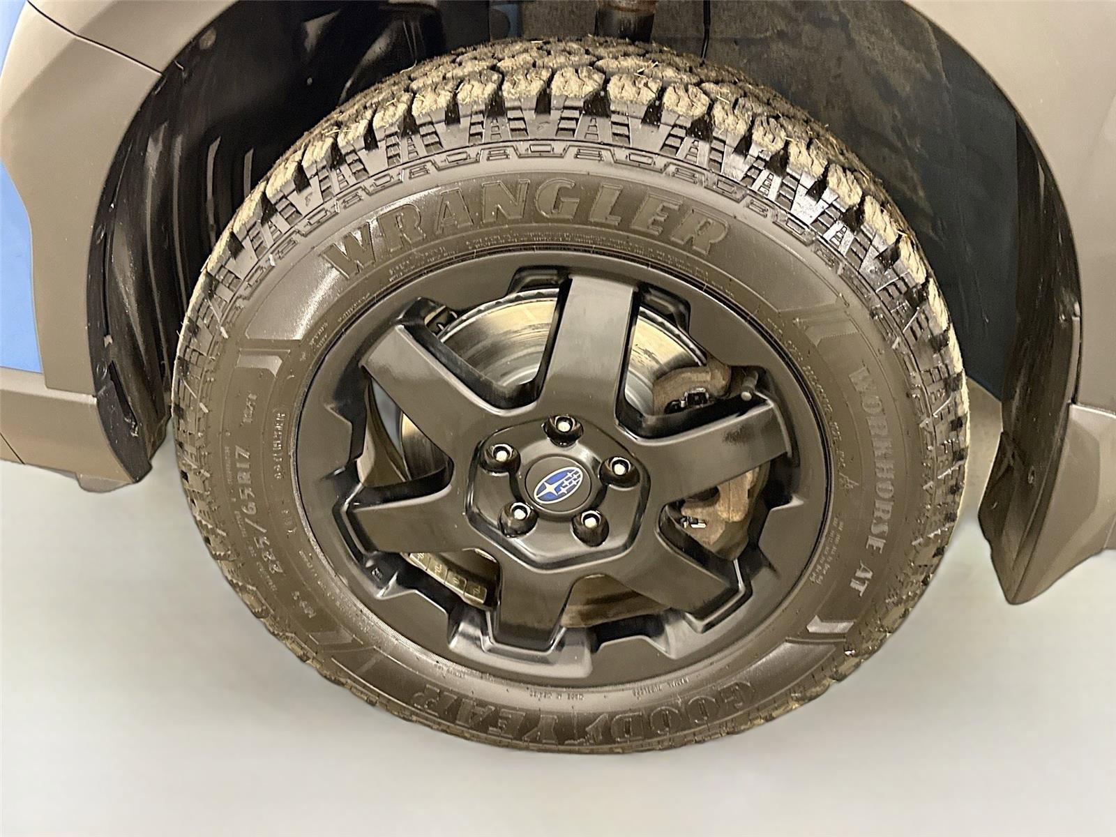 Used 2022 Subaru Outback Wilderness image 32