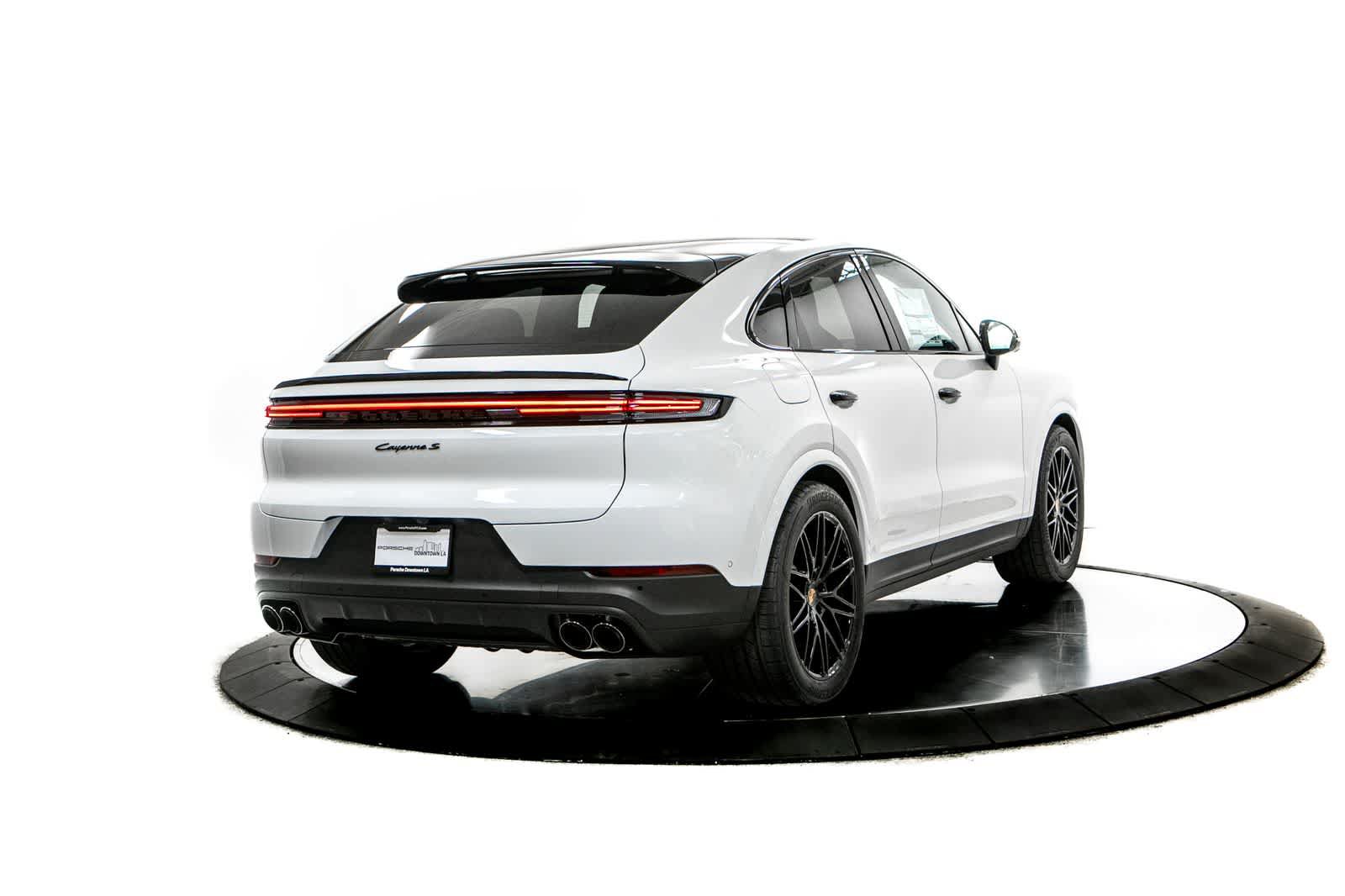 New 2026 Porsche Cayenne S AWD/4WD image 7