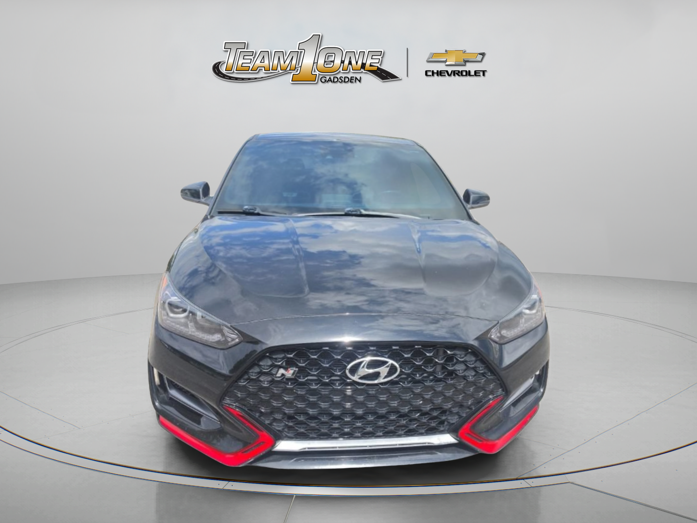 Used 2022 Hyundai Veloster N FWD image 2