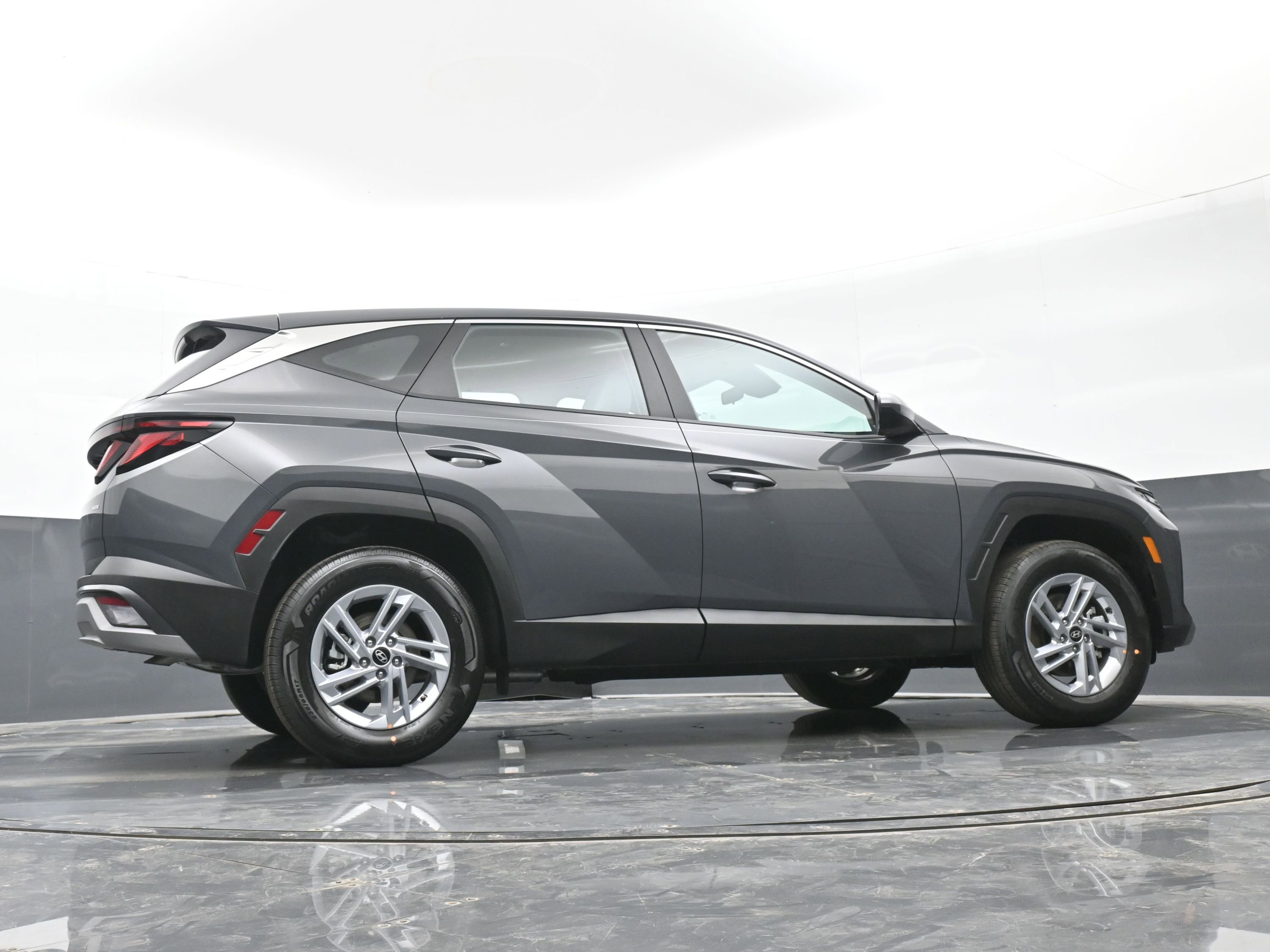 Certified 2026 Hyundai Tucson SE AWD/4WD image 40