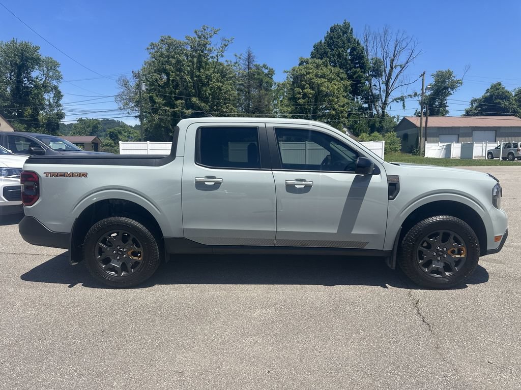 Used 2024 Ford Maverick Tremor w/ Tremor Off-Road Package AWD/4WD image 3
