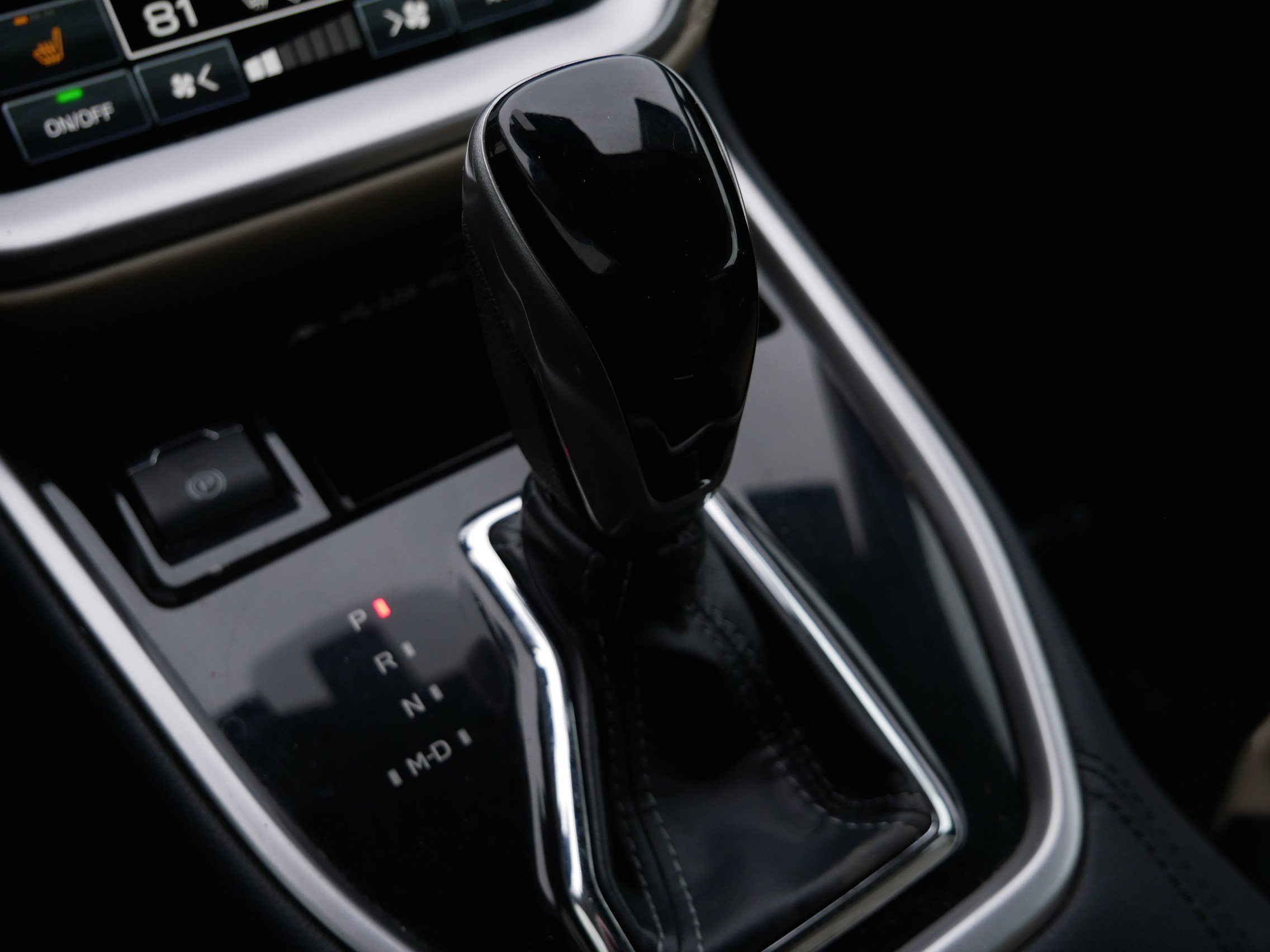 Used 2023 Subaru Outback Limited image 15