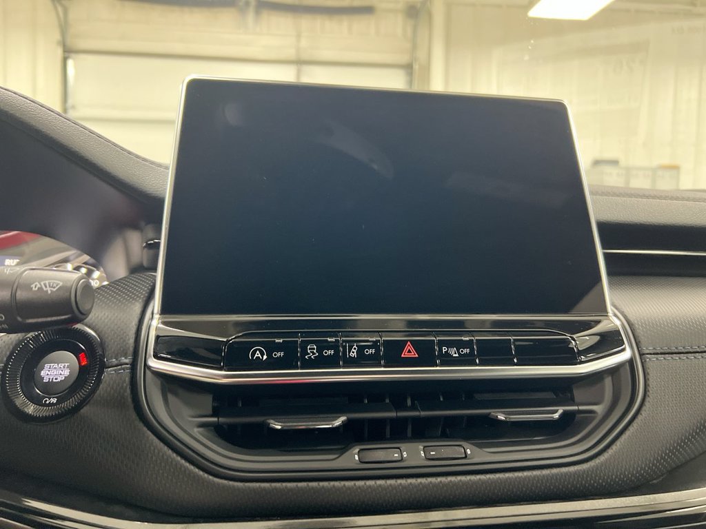New 2026 Jeep Compass Limited AWD/4WD image 14
