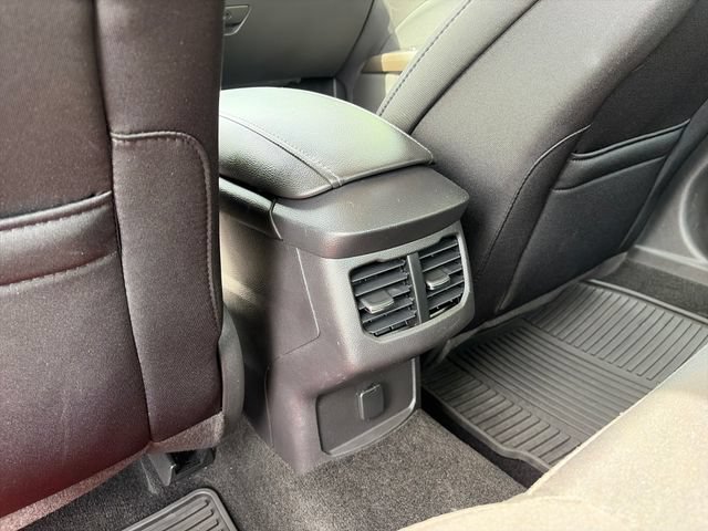 Used 2016 Ford Fusion SE FWD image 33
