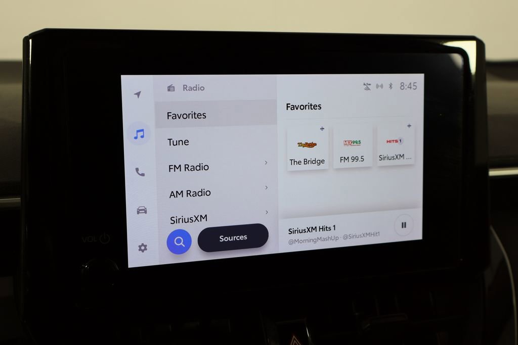 Used 2023 Toyota Corolla LE image 24