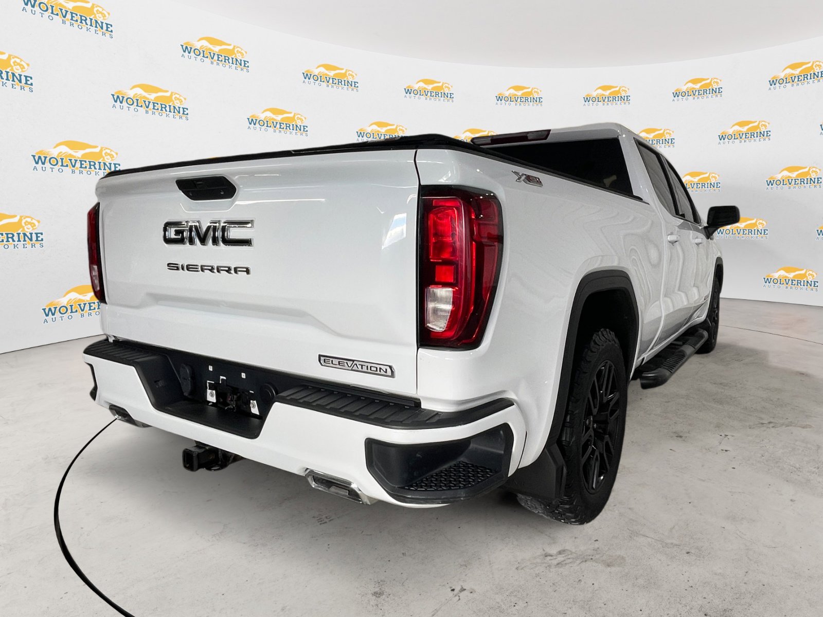 Used 2020 GMC Sierra 1500 Elevation w/ Elevation Value Package image 5