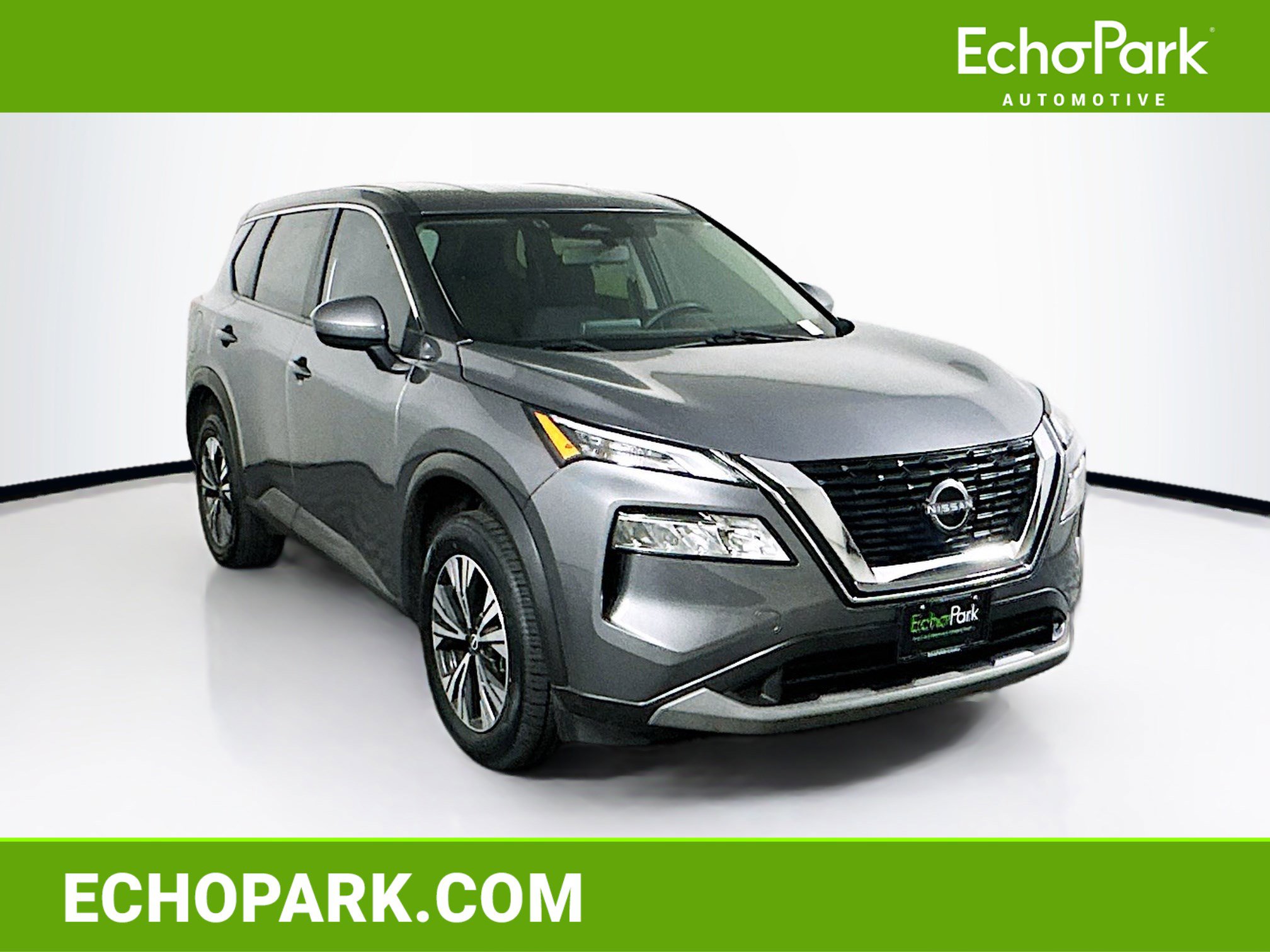 Used 2023 Nissan Rogue SV image 1